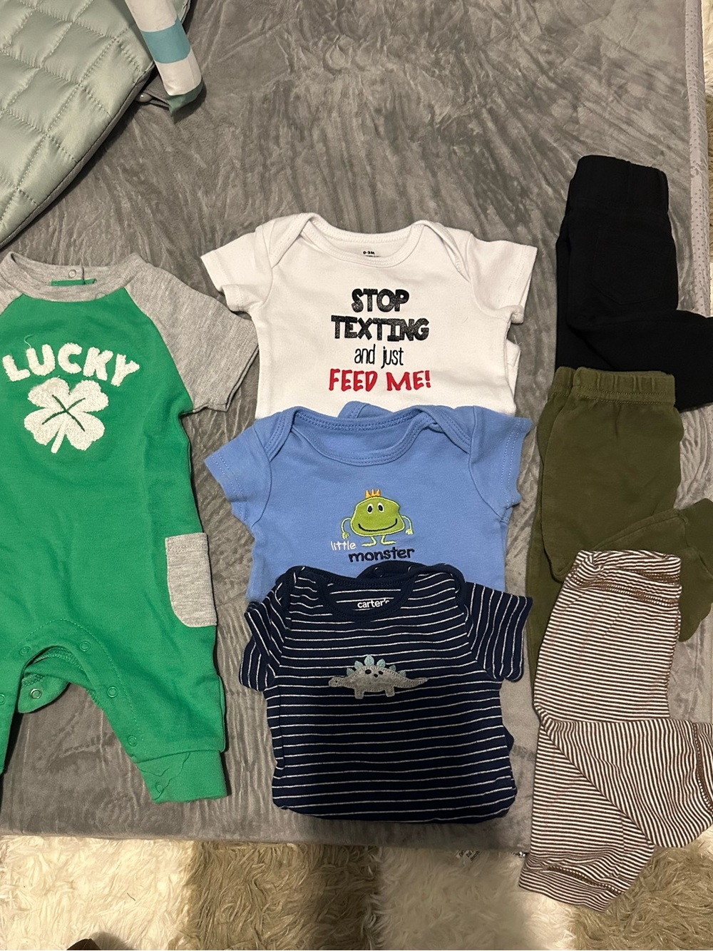 5/$25 0-3 M baby bundle!!